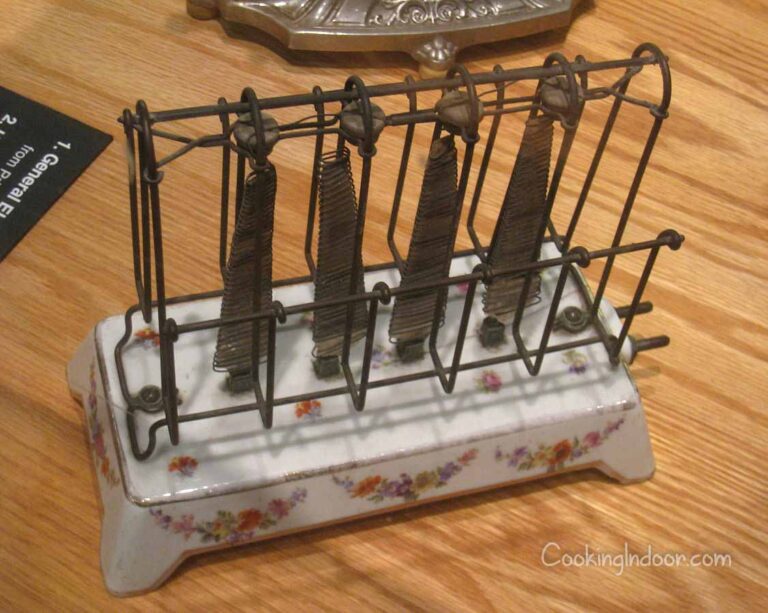 The Fascinating History of Toasters Cooking Indoor