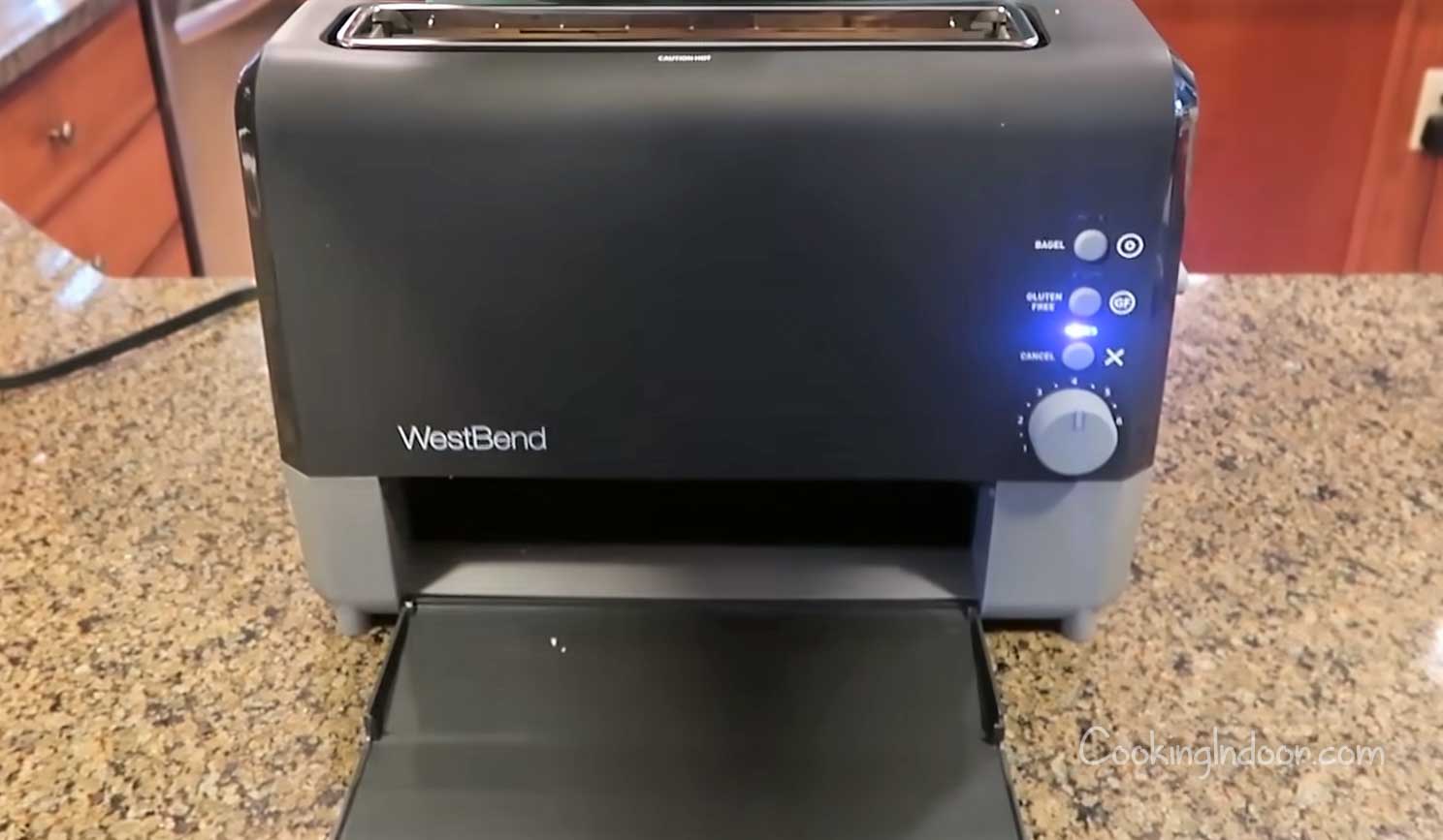West Bend QuikServe 77224 2-Slice Toaster & Toaster Oven Review - Consumer  Reports